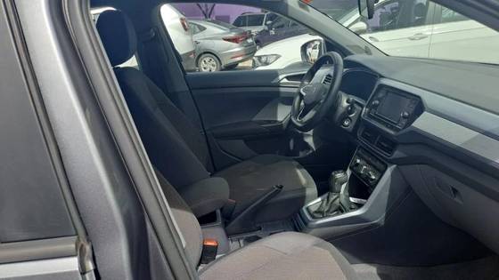 VOLKSWAGEN T-CROSS 1.0 200 TSI TOTAL FLEX AUTOMÁTICO